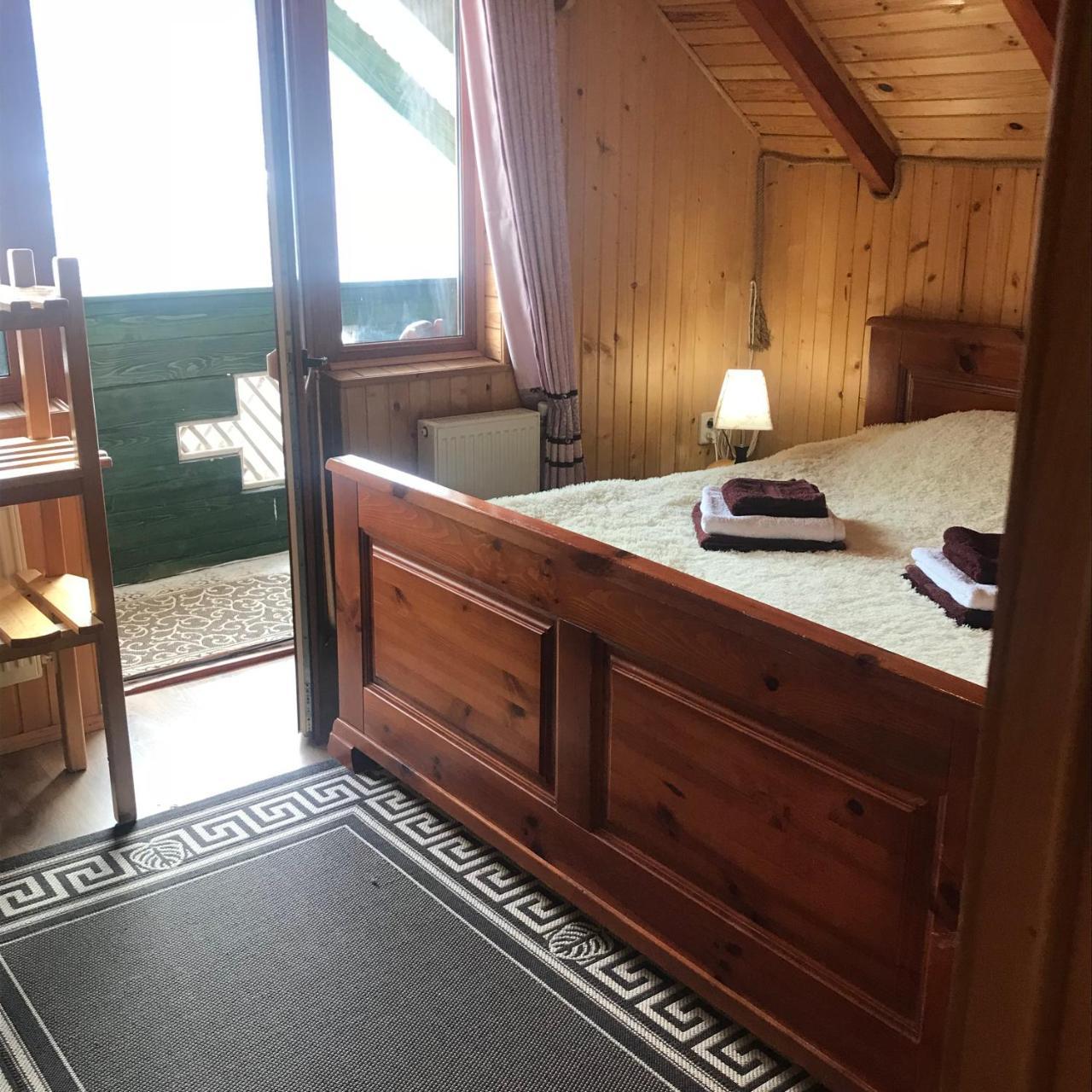 Cottage Shchaslyvyi Yaremche Bagian luar foto